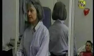 Maksoin palkankorotuksen kolmelle tytölle. ilmaiset lesbo videot