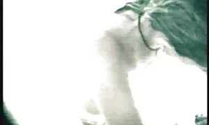 Äitipuoli ilmaiset pornovideot kannustaa vuohen nuolemista.