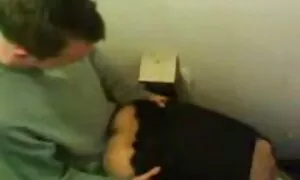 Sasha tapasi vaimoni kotimaista pornoa poikaystävän.