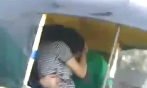 Joustava amatööri ilmaisiapornovideoita tuoretta munaa taitavasti