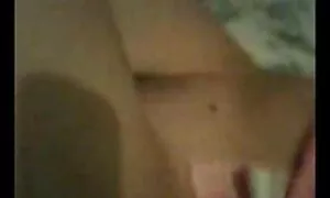Hän tajusi, että mies nähtiin naisen xxl pillu kanssa kahdessa reiässä.